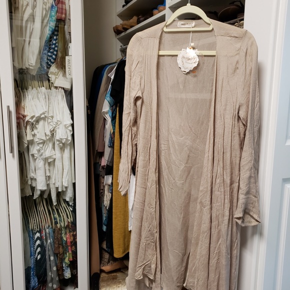 SIMPLY COUTURE - Picture 2 of 5